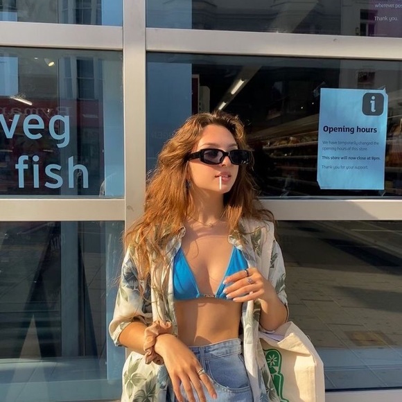 COCONUT GIRL AESTHETIC MYSTERY BOX - Picture 6 of 8